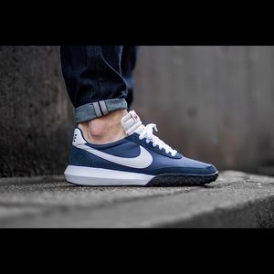 nike roshe waffle grey